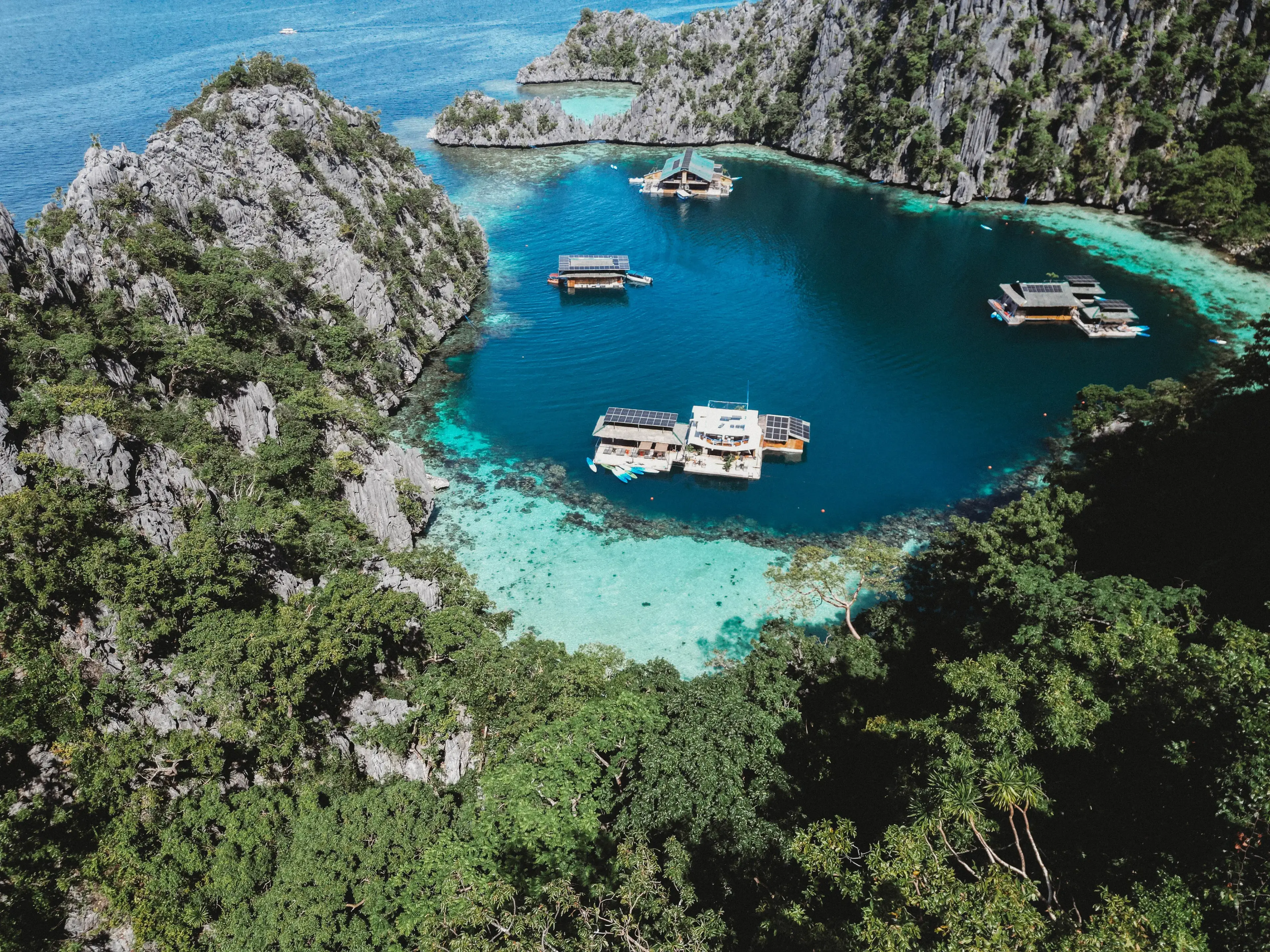 Paolyn Houseboats Coron Island gallery image